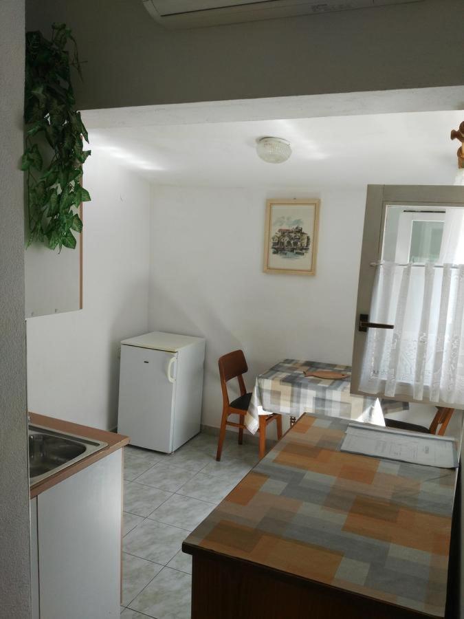 Apartmani Karuza Новалья Экстерьер фото